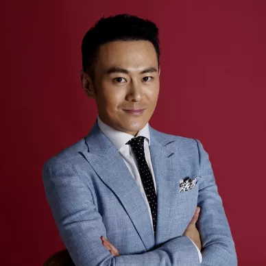 リー・ジエ（李解）