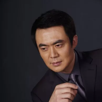 マー・ジュン（麻骏）