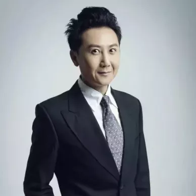 ジュー・フォン（朱烽）
