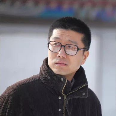 ジュー・フイ（朱輝）