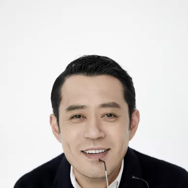 リウ・ジュン（劉鈞）