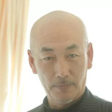 ヤオ・ウェイピン（姚未平）