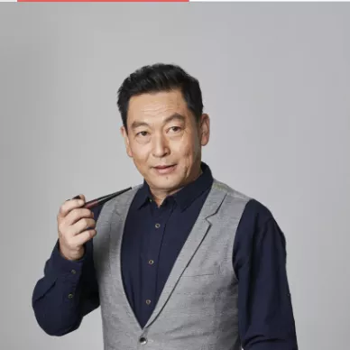 ワン・ジェンロン（王建龍）