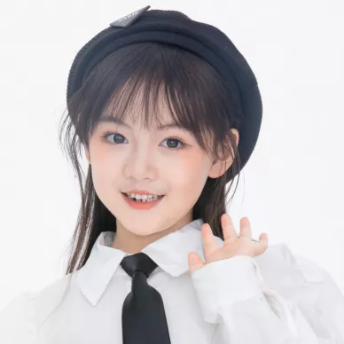 イエ・チュエンシー（葉泉希）