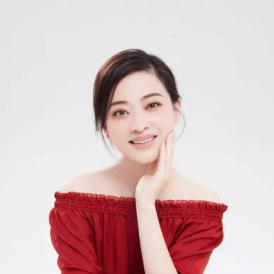 メイ・ティン（梅婷）