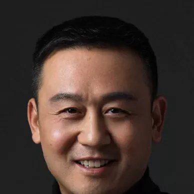 チャン・カイニン（常凱寧）