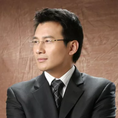 リー・ヨウウェイ（李佑偉）
