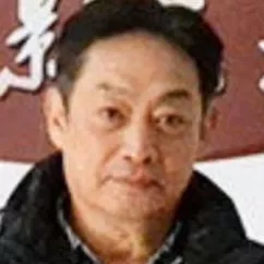 リウ・ジエン（柳健）