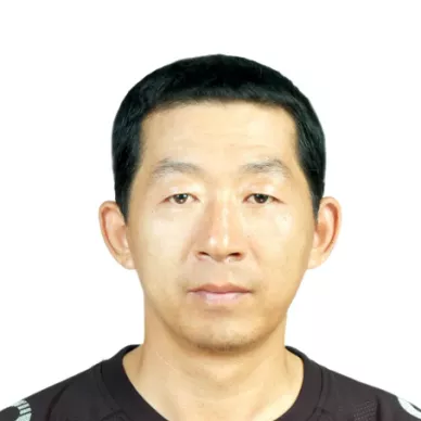 ジャン・ジーフォン（姜志峰）