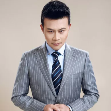ワン・ヨンシン（王永新）