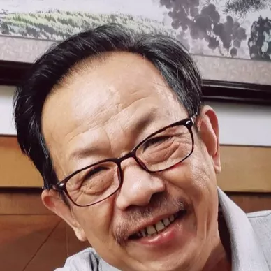 リー・バオミン（李保民）