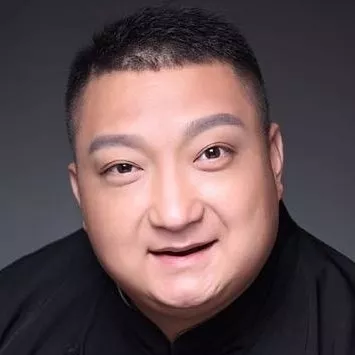 ジャオ・チョンジョー（趙成哲）